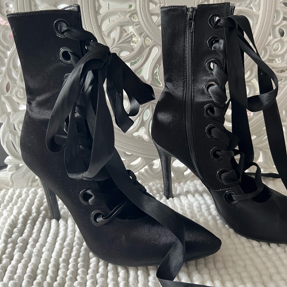 Sugar Thrillz Shoes - Sugar Thrillz Black Satin lace-up boots 💋